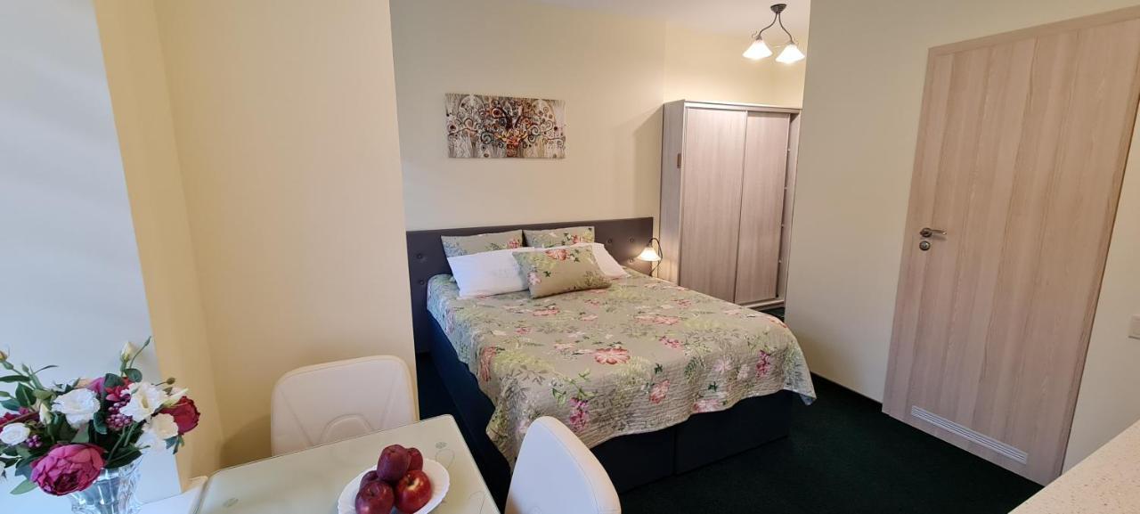 Apartamentai Vyta Klaipėda Eksteriør billede